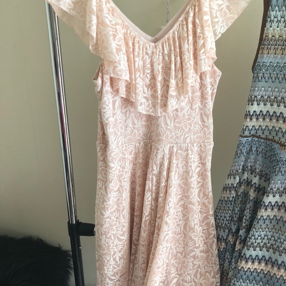 Cinderella dress - Picture 1 of 3